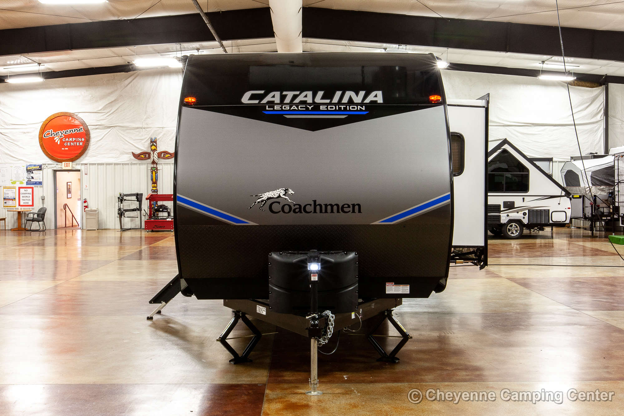2022 Coachmen Catalina Legacy Edition 303QBCK Bunkhouse Travel Trailer Exterior Image