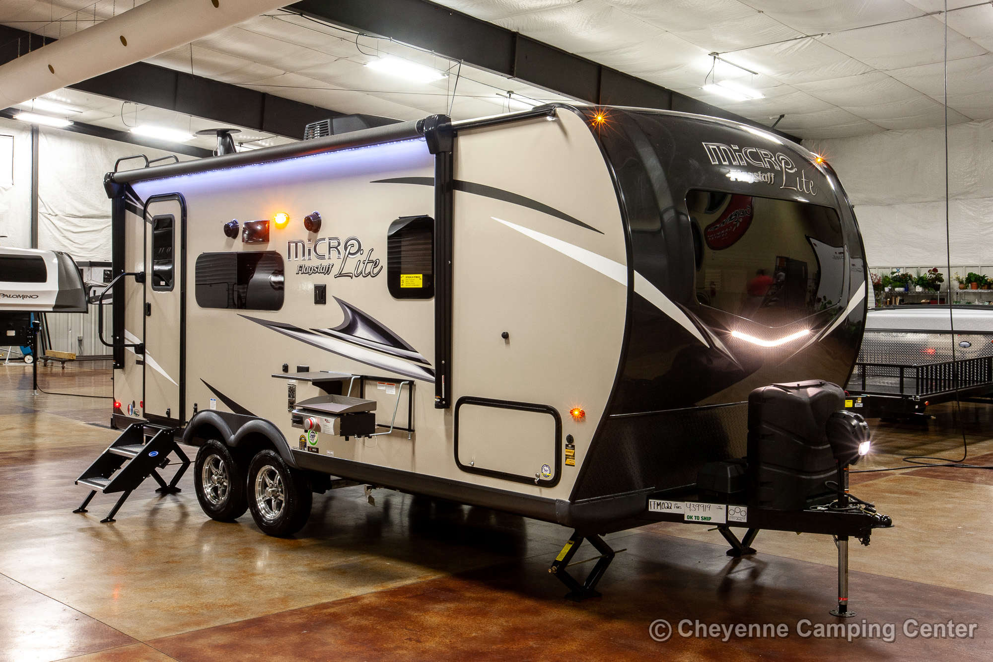 21 Forest River Flagstaff Micro Lite 21FBRS Travel Trailer ...