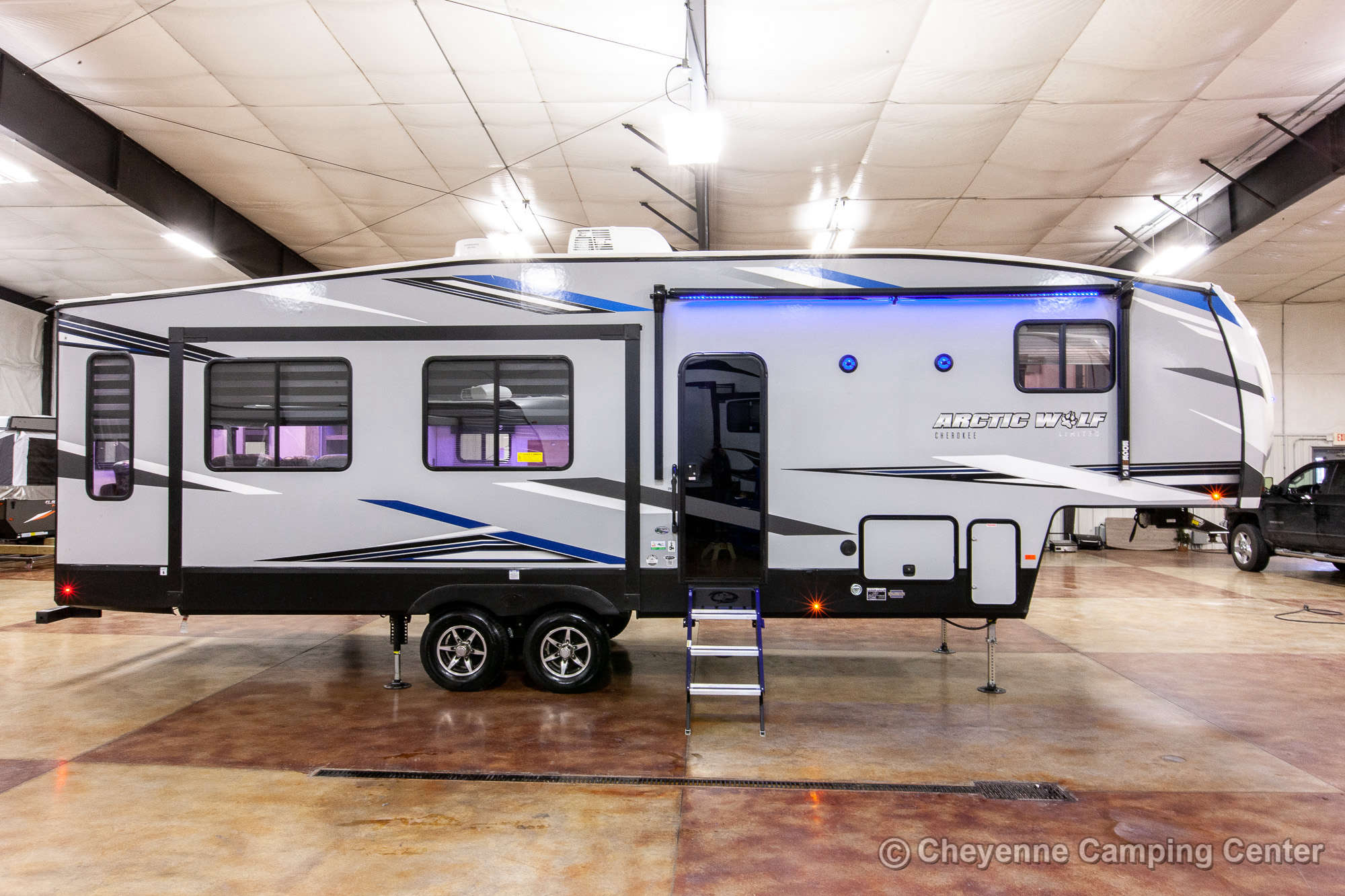 2022 Forest River Cherokee Arctic Wolf 291RL Fifth Wheel Exterior Image