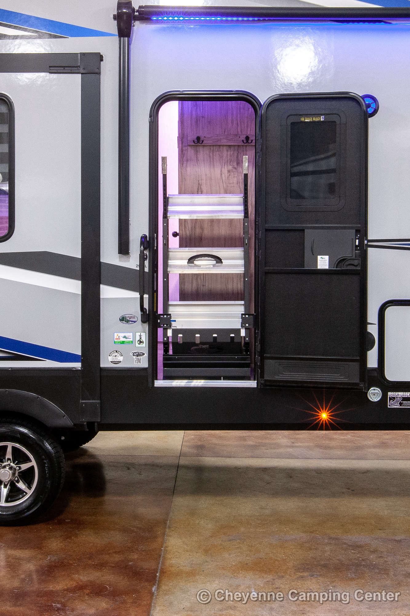 2022 Forest River Cherokee Arctic Wolf 291RL Fifth Wheel Exterior Image