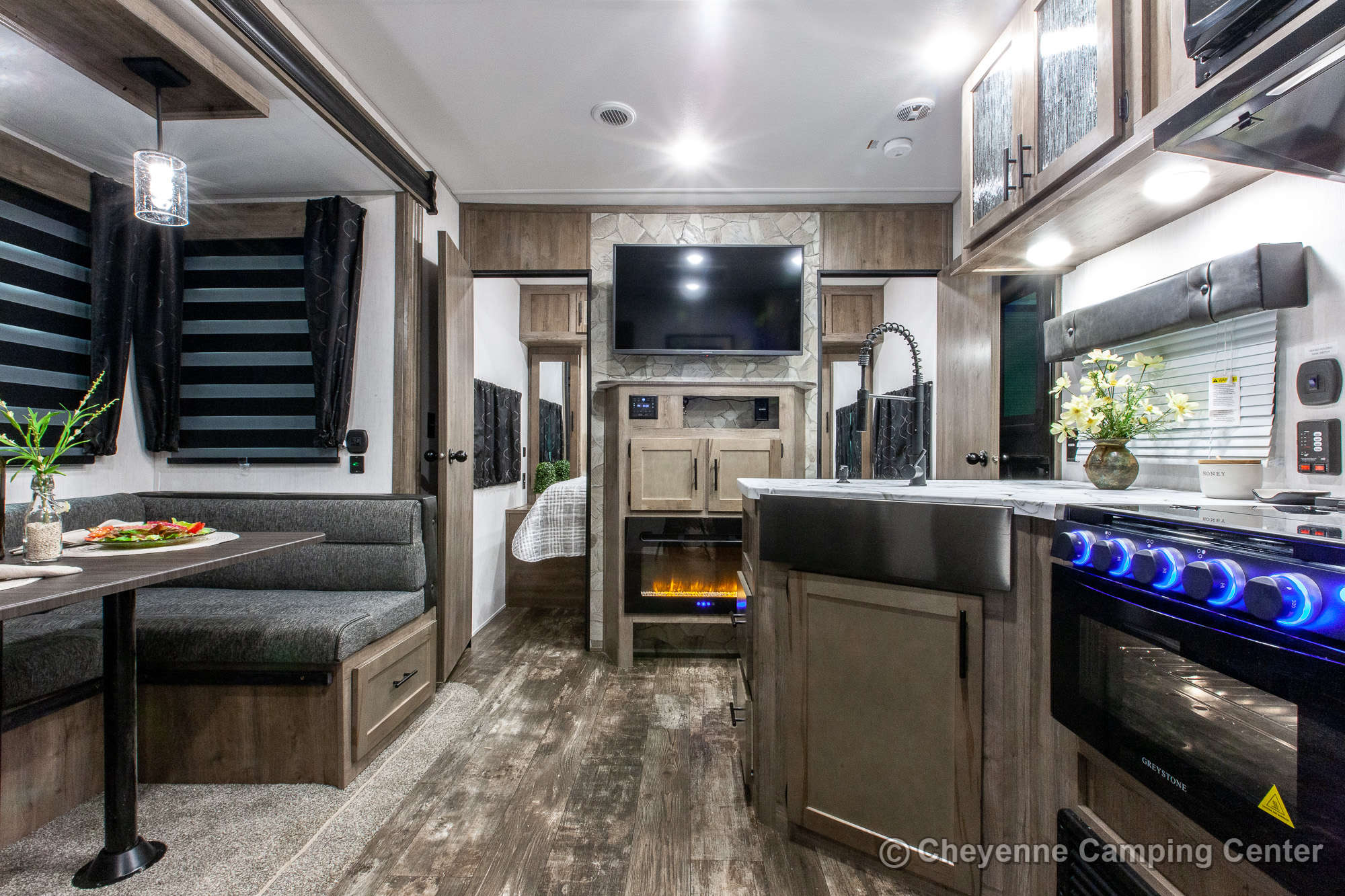 2022 Forest River Cherokee Wolf Pack 25PACK12 Bunkhouse Toy Hauler Travel Trailer Interior Image