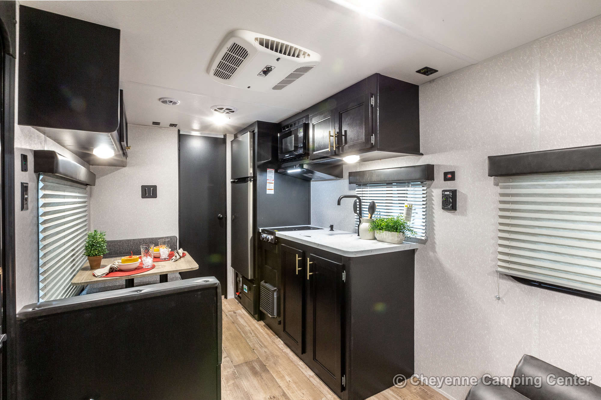 2022 Forest River Cherokee Wolf Pup 16FQ Travel Trailer Interior Image