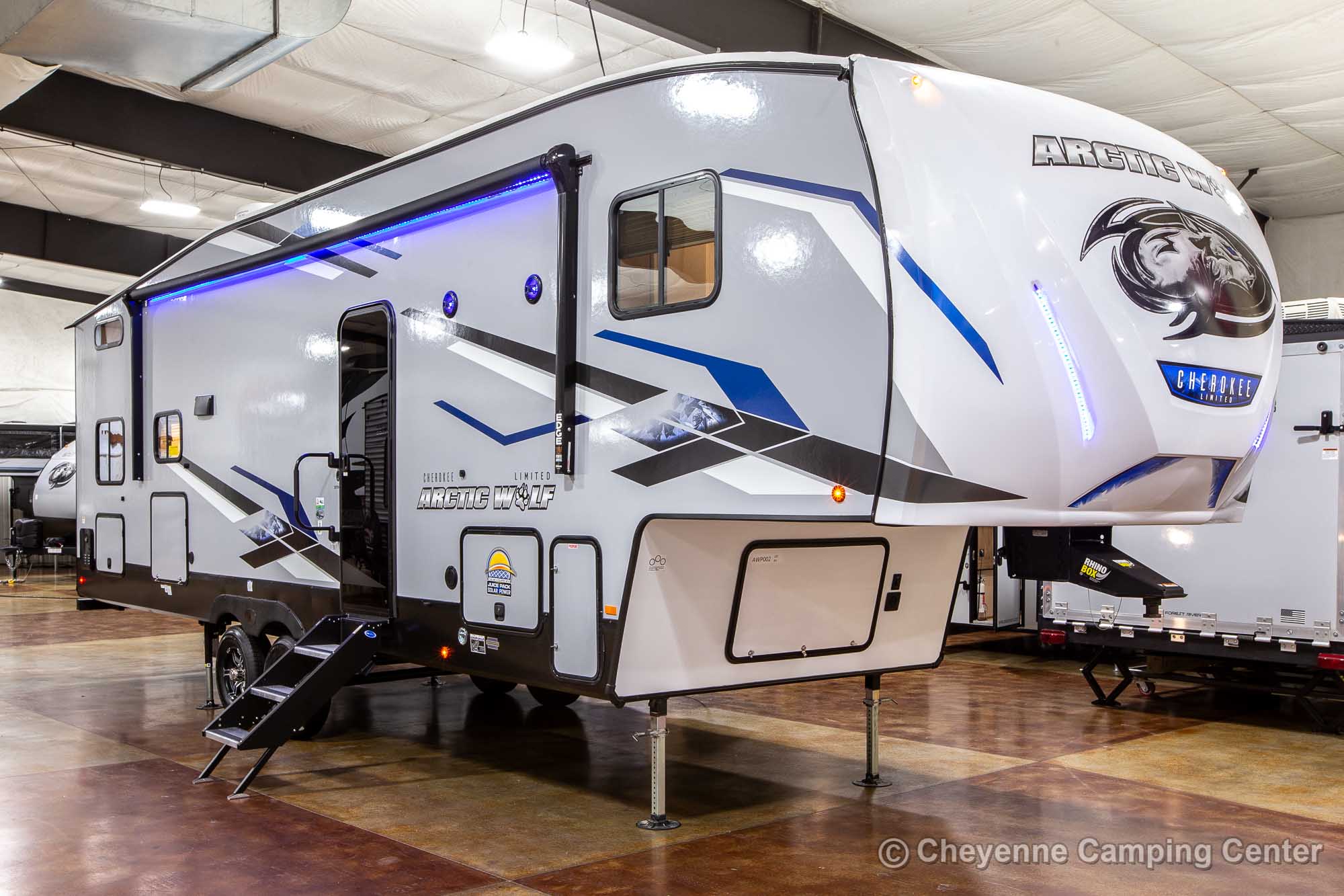 2023 Forest River Cherokee Arctic Wolf 287BH Bunkhouse Fifth Wheel