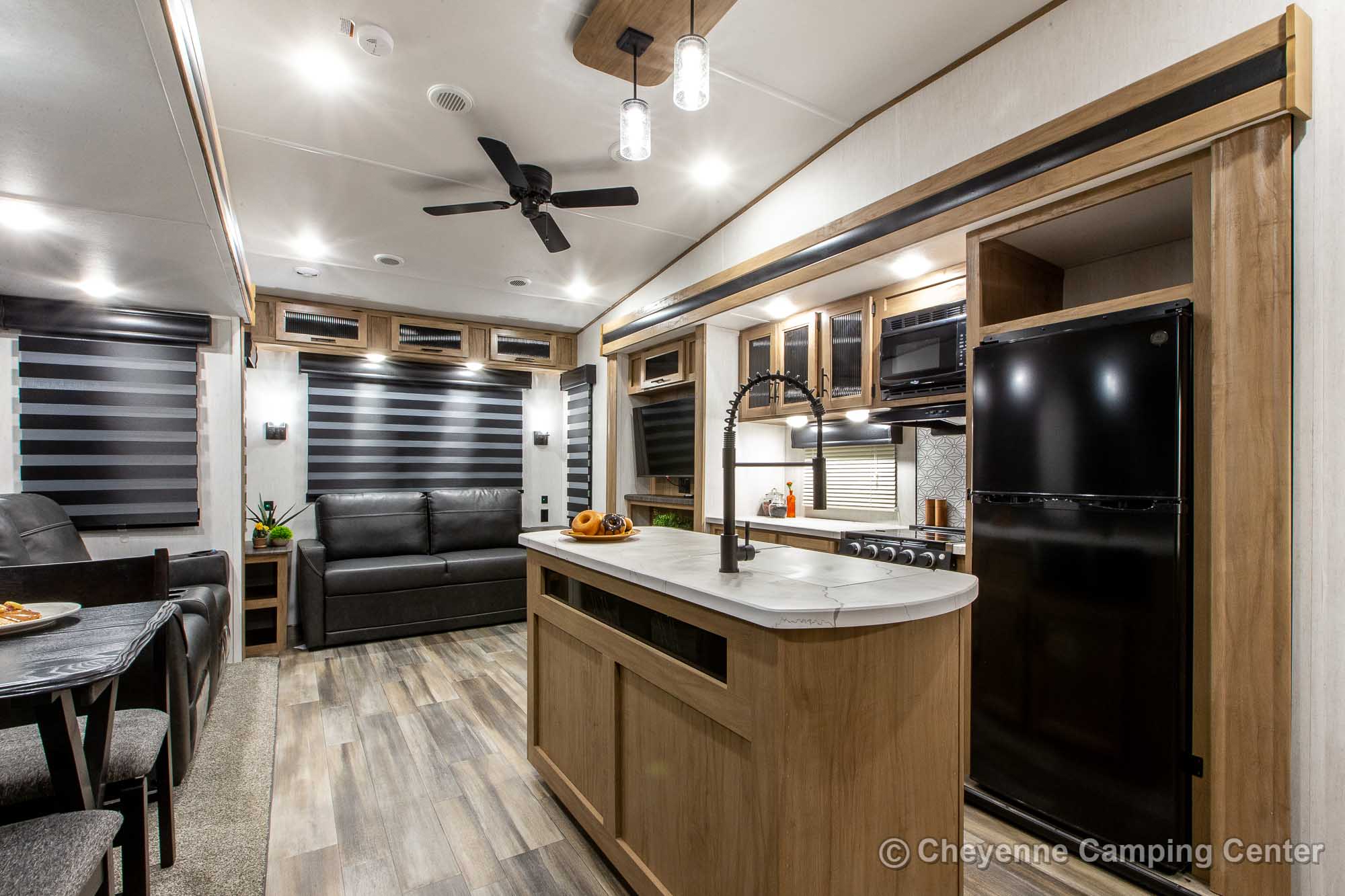 2023 Forest River Cherokee Arctic Wolf 291RL Fifth Wheel Interior Image