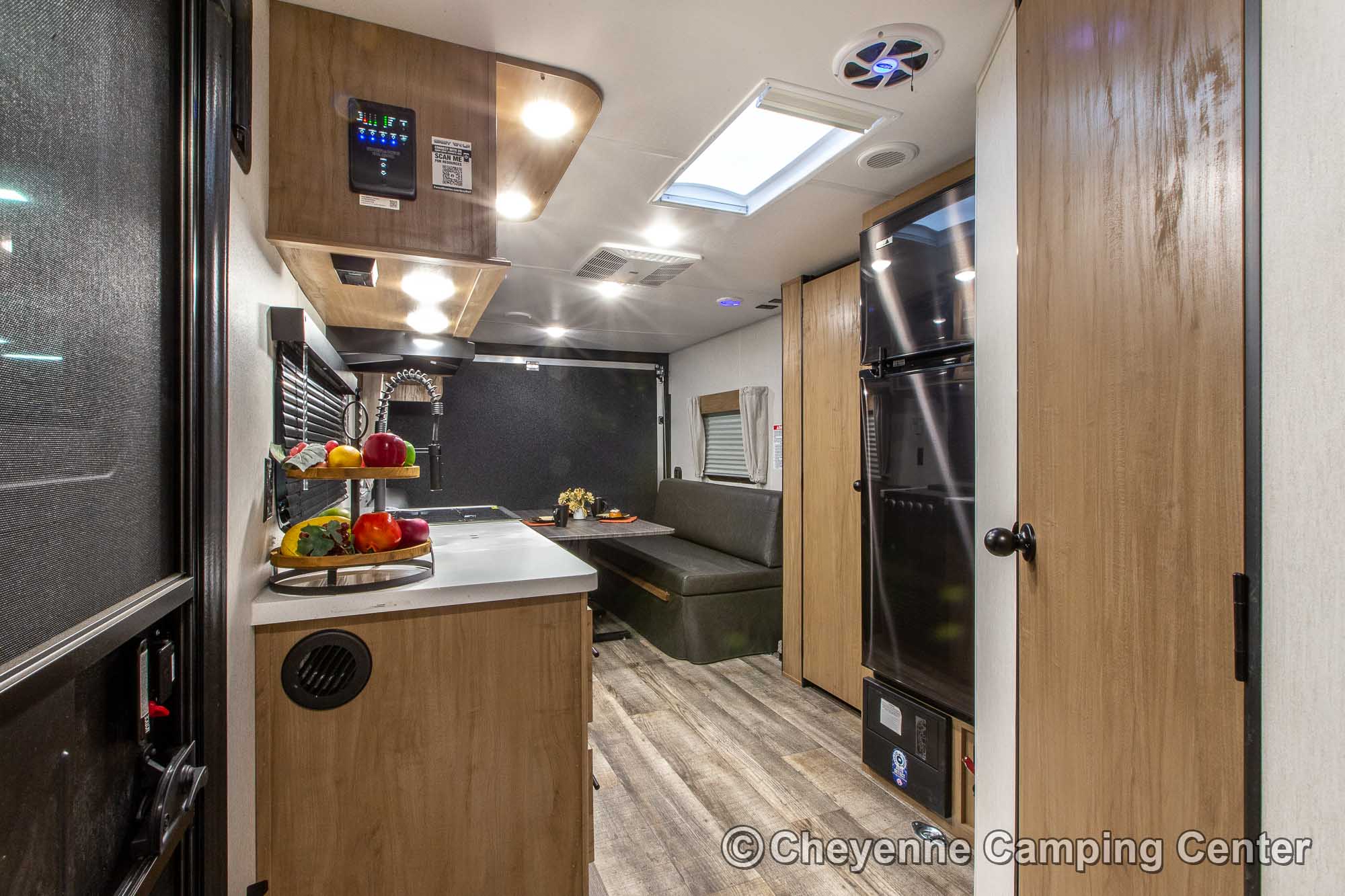 2023 Forest River Cherokee Grey Wolf Black Label 22RRBL Toy Hauler Travel Trailer Interior Image