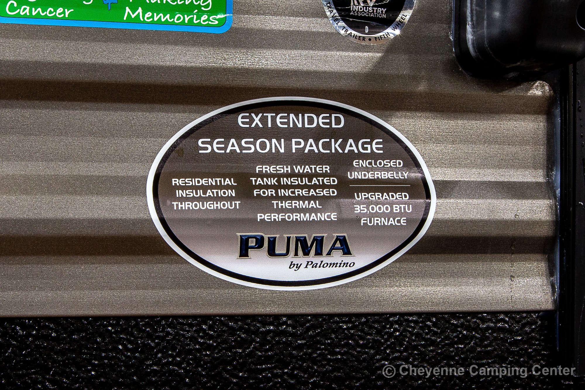 2022 Palomino Puma 31RLQS Travel Trailer Exterior Image