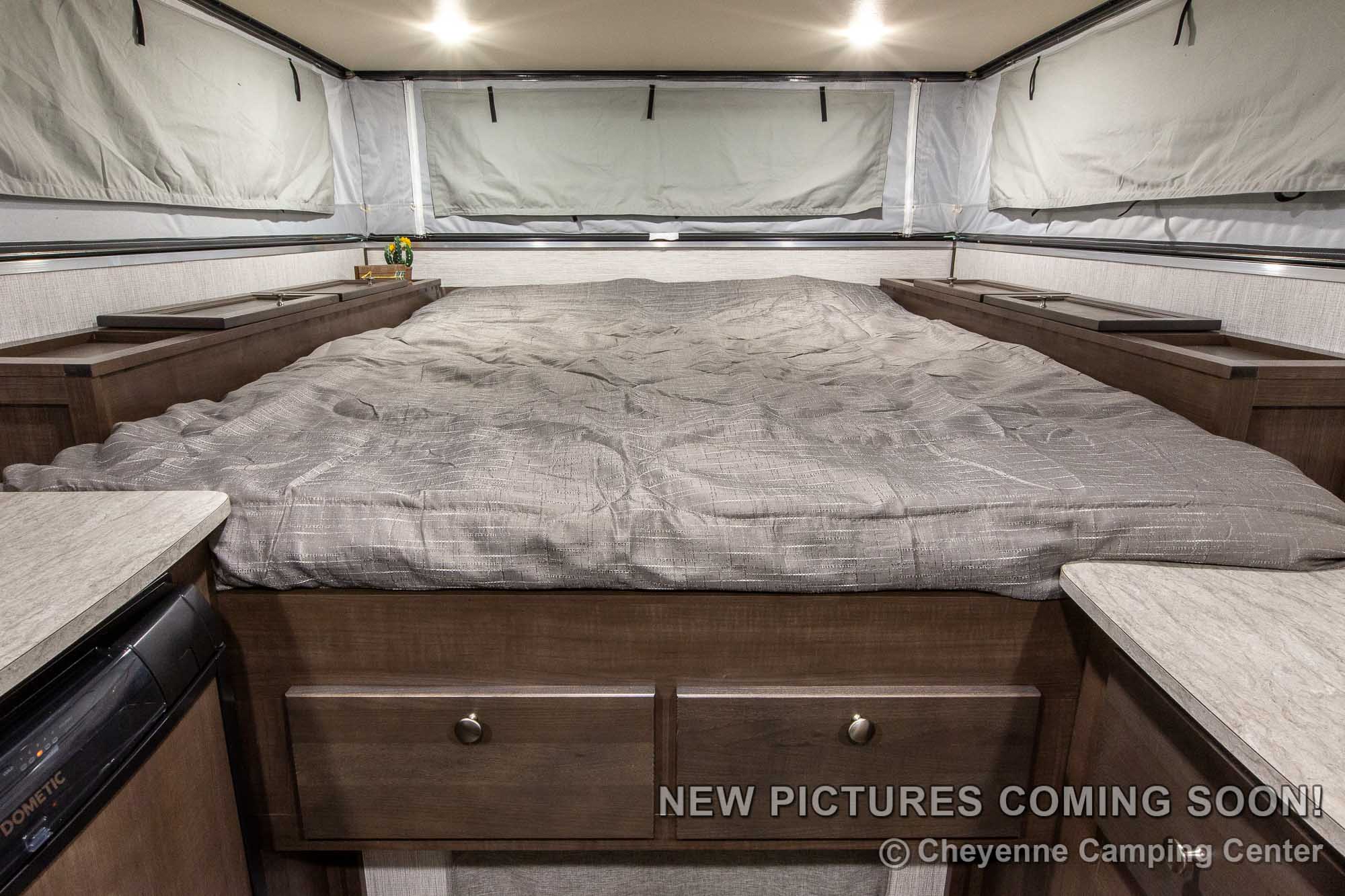2022 Palomino BackPack SS-550 Truck Camper Interior Image